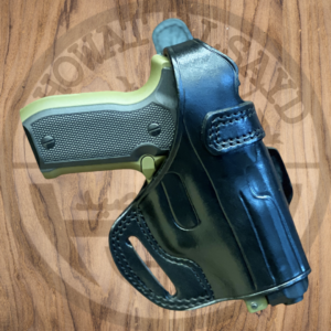 بيت مسدس جلد اسود طبيعي خارجي