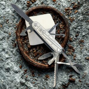 سكين سويسرية متعددة الاستخدامات Huntsman من Victorinox – 15 وظيفة